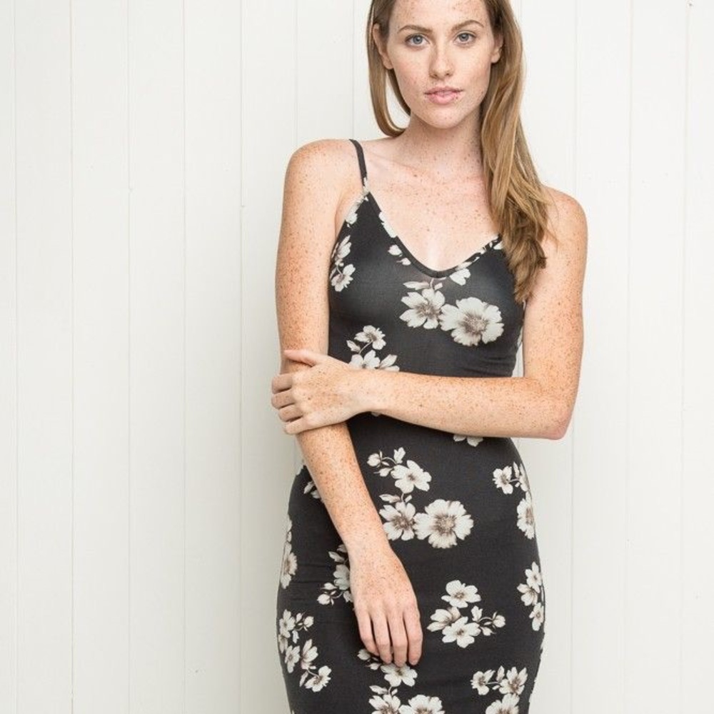 Brandy Melville maxi flower dress
